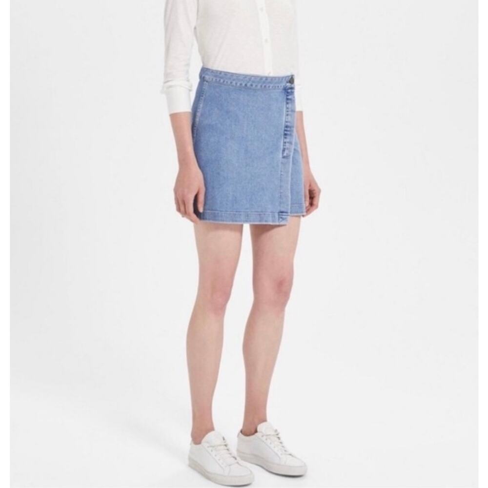 Theory Kinley Wrapped Button‎ Mini Skirt Denim Women’s Size 10